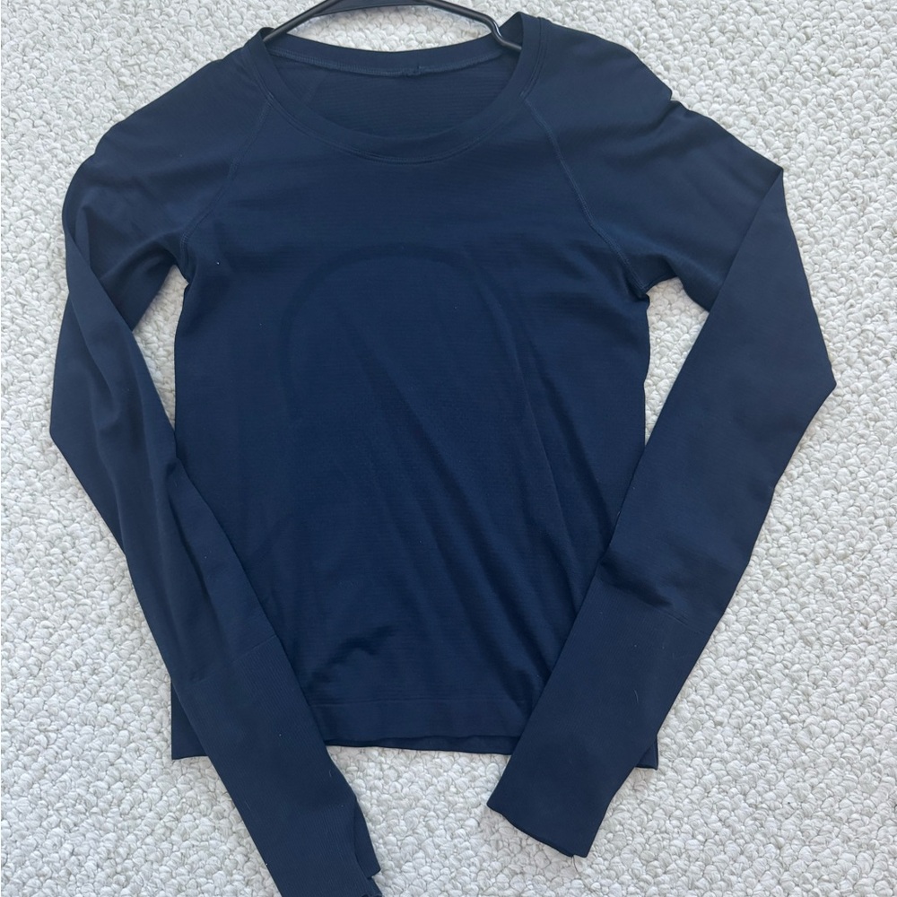 Women's Navy Long Sleeve Top